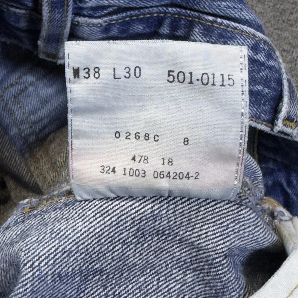 Levi's 501 Jeans Mens 38x30 Blue Denim Button Fly 2003 Y2K Made Guatemala